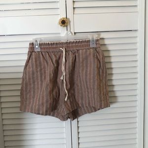 Patterned high waisted shorts